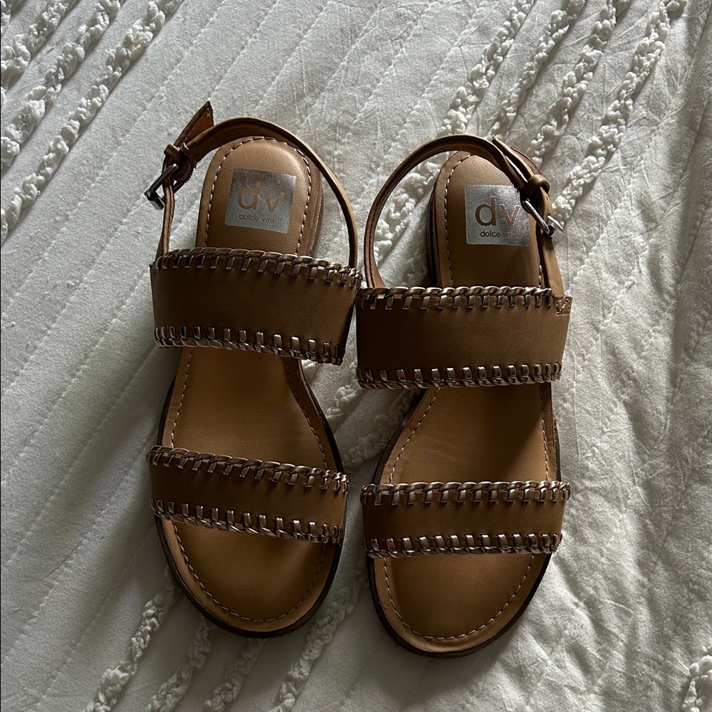 Women’s Dolce vita Brown Leather Sandals with Stitch Detailing